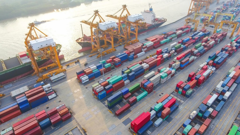 Alexandria Port handles 41 vessels, 5,189 TEUs in 24hrs